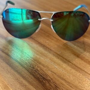Costa polarized aviators
